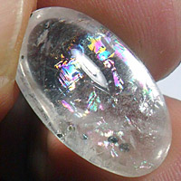 Иризация Кварца