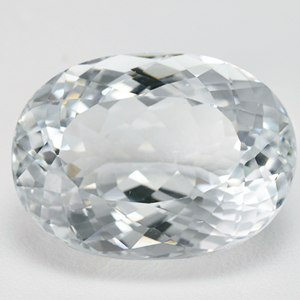 Натуральный бесцветный Берилл 26.07 Ct