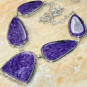 Серебряное колье с чароитами