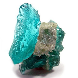 Paraiba турмалин кристалл